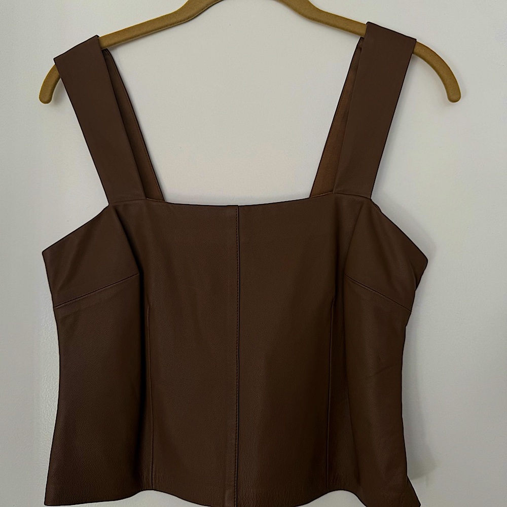 Vince leather crop top in Fawn